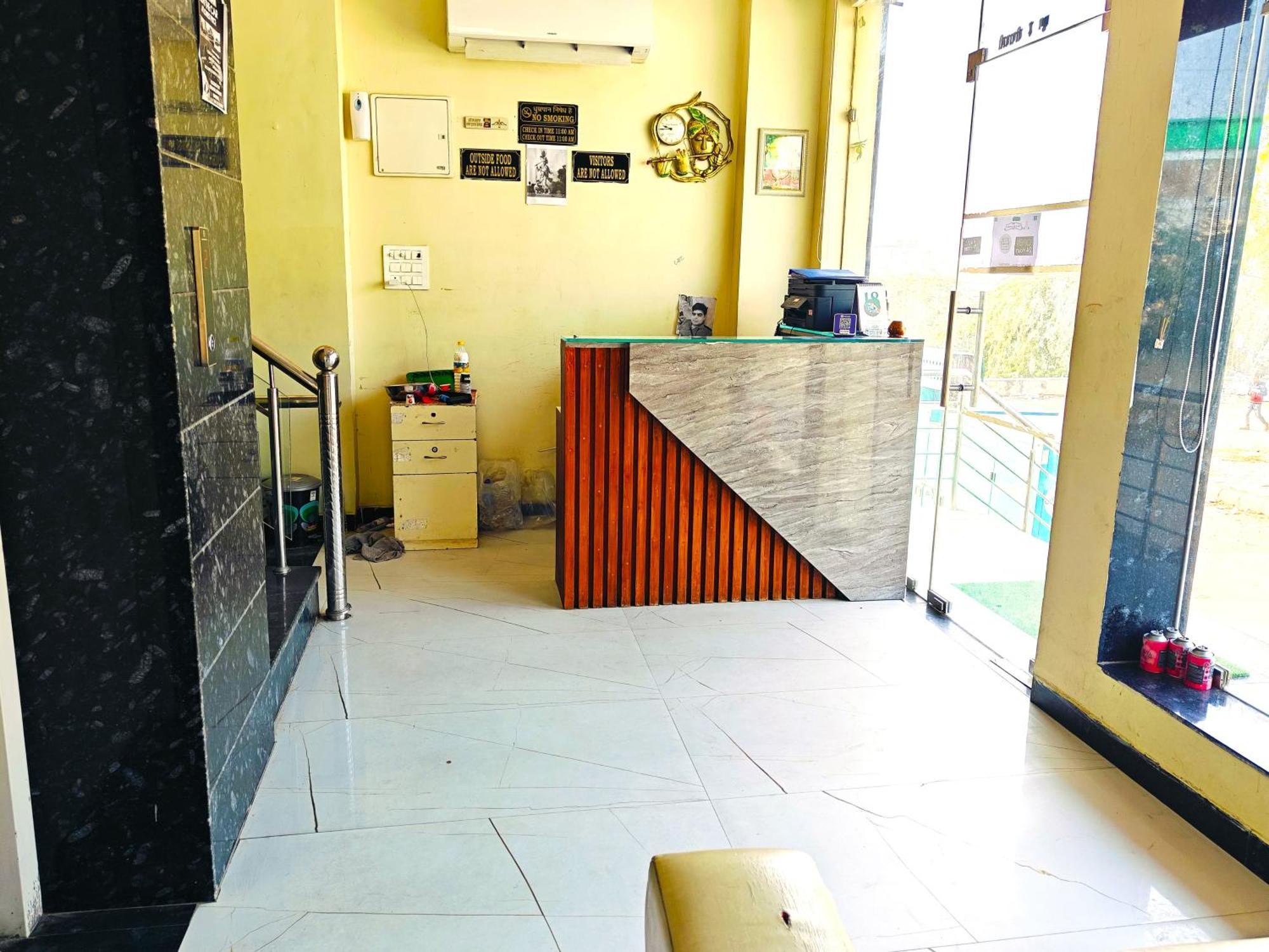 Hotel Hari Inn 斋浦尔 外观 照片